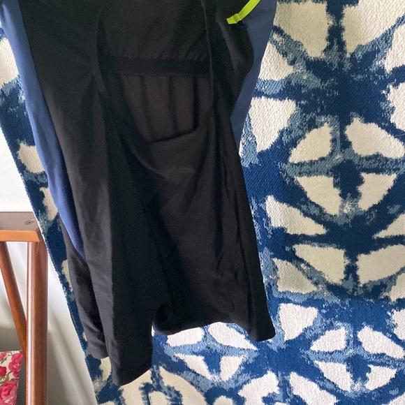 Nwot medium full body swimsuit - Picture 13 of 14